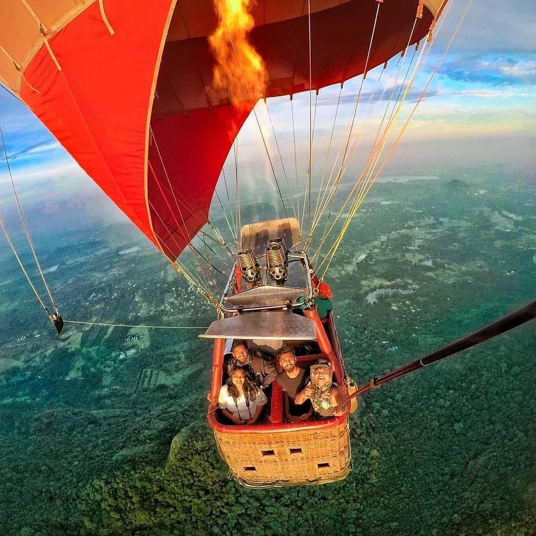 Beira Lake Pavilion At Colombo