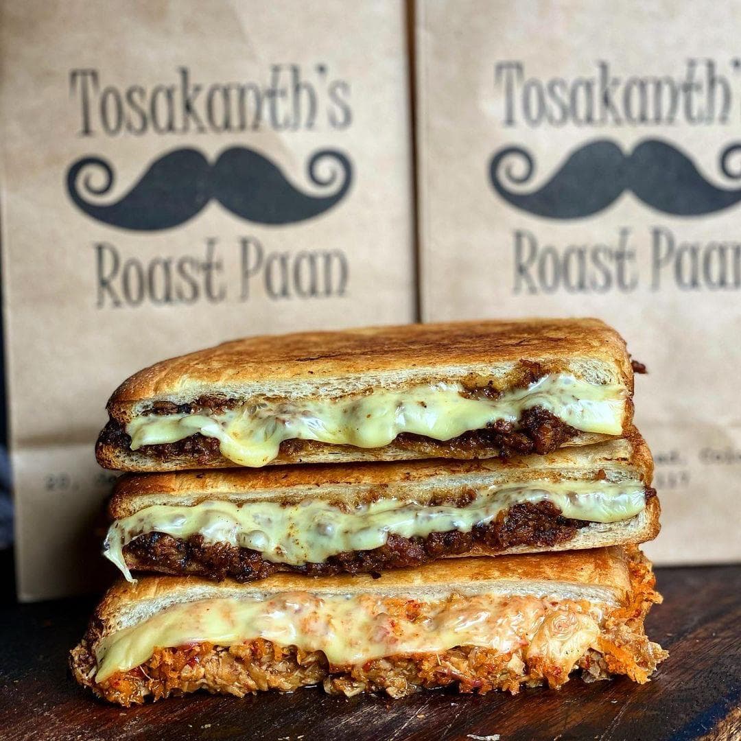 Beira Lake Pavilion At Colombo