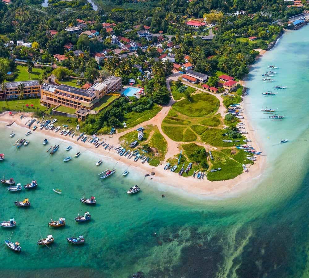 Beira Lake Pavilion At Colombo