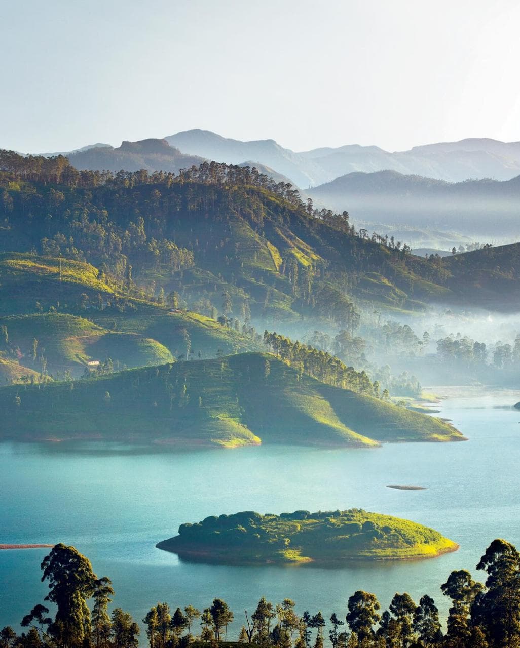 Castlereigh Lake At Hatton